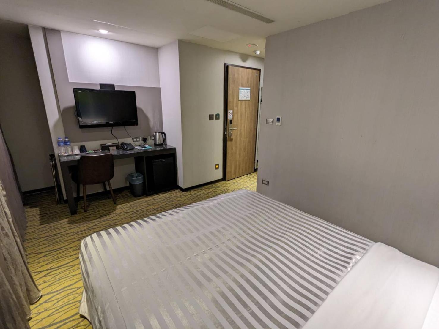 Ximen Hotel B Taipei Exterior photo